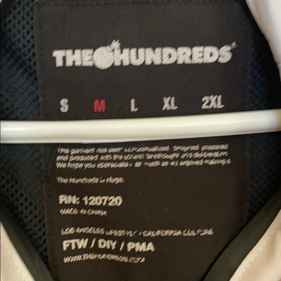 Used Men’s Medium The Hundreds pull over zip - Picture 2 of 3